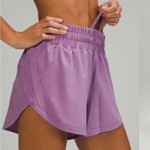 Lululemon Track That High-Rise Short 3"
Wisteria Purple
Size 8